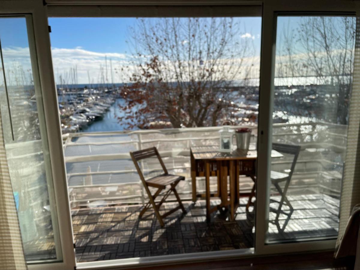 Le Petit Pinson Meerblick Port Golfe Juan Esterno foto